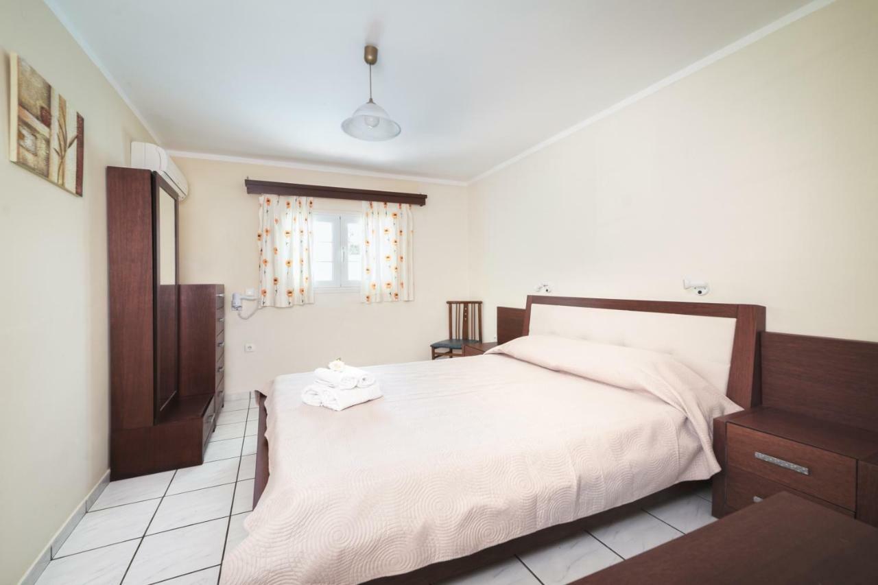 Georgina Inn لاغاناس المظهر الخارجي الصورة